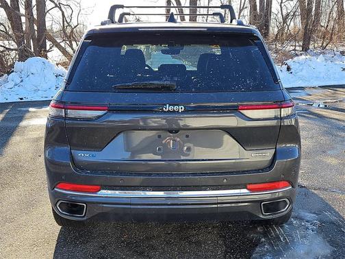 2023 Jeep Grand Cherokee 4xe Overland