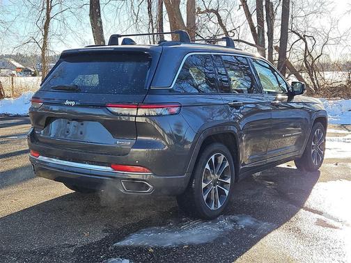 2023 Jeep Grand Cherokee 4xe Overland