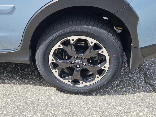 Cool-Gray Khaki 2023 Subaru Crosstrek Premium