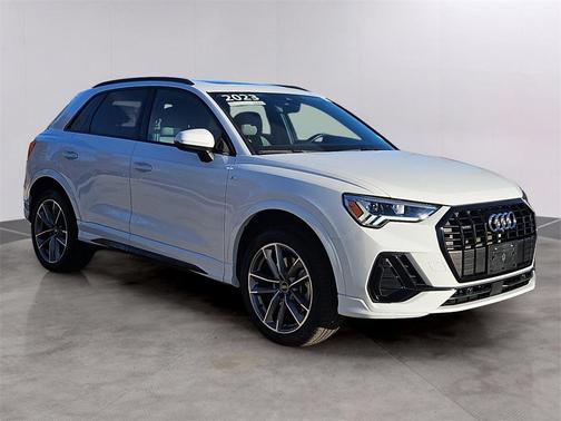2023 Audi Q3 45 S line Premium Plus