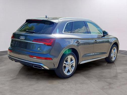 2023 Audi Q5 e 55 S line Premium Plus