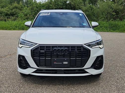 2023 Audi Q3 45 S line Premium Plus