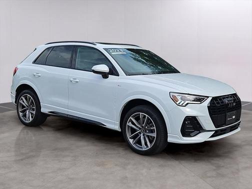 2023 Audi Q3 45 S line Premium Plus