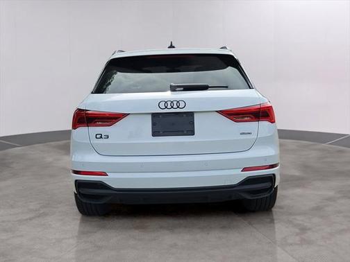 2023 Audi Q3 45 S line Premium Plus