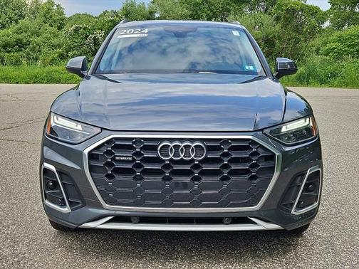 2024 Audi Q5 45 S line Premium