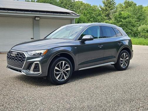 2024 Audi Q5 45 S line Premium