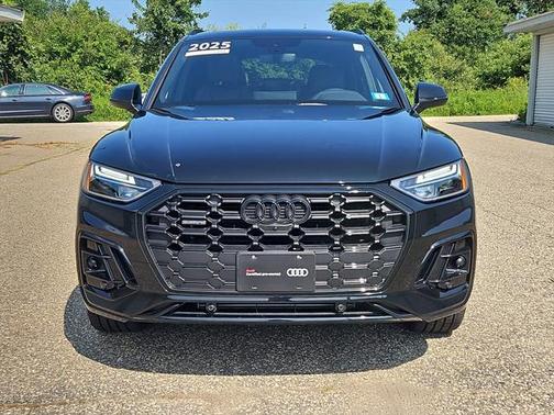 2025 Audi Q5 45 S line Premium Plus