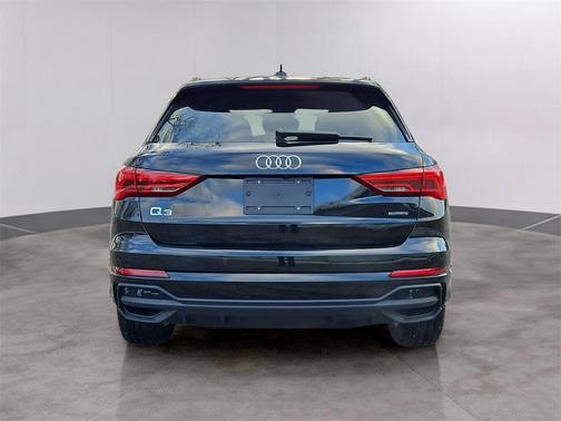 2025 Audi Q3 45 S line Premium Plus