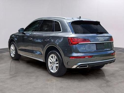 2024 Audi Q5 45 S line Premium