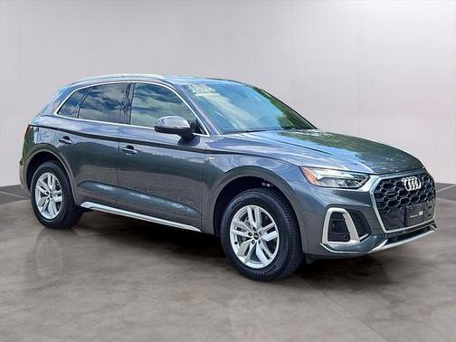 2024 Audi Q5 45 S line Premium