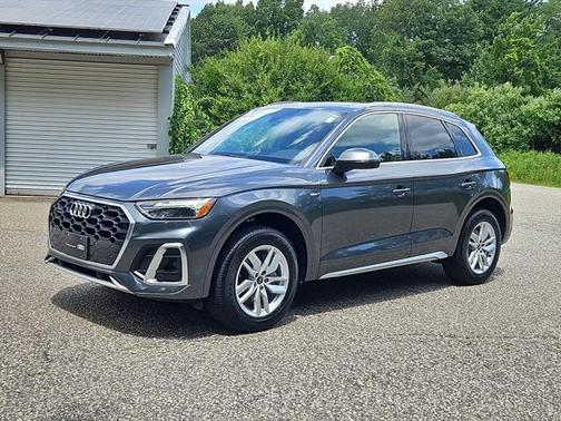 2024 Audi Q5 45 S line Premium