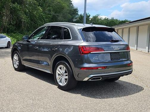 2024 Audi Q5 45 S line Premium