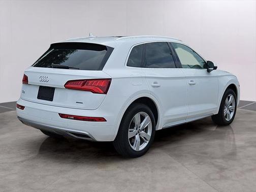 2019 Audi Q5 2.0T Premium Plus