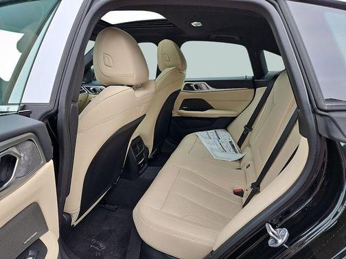 Black Sapphire Metallic 2026 BMW i4 Gran Coupe xDrive40