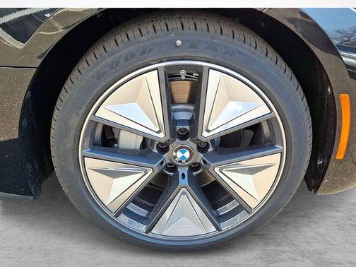 Black Sapphire Metallic 2026 BMW i4 Gran Coupe xDrive40