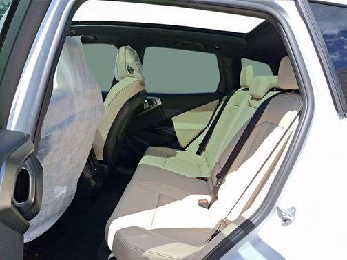 Mineral White Metallic 2026 BMW X3 30 xDrive