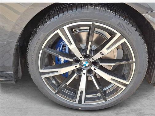 2026 BMW 530 i xDrive