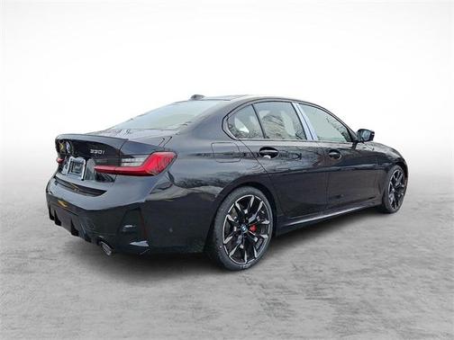 2026 BMW 330 xDrive