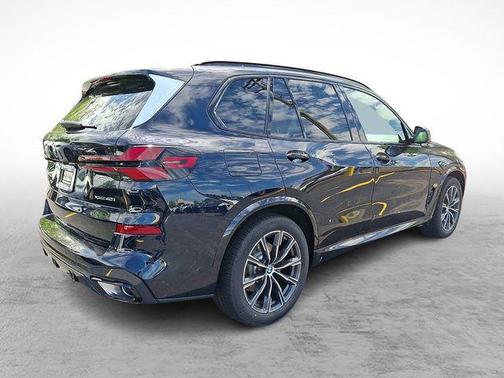 Carbon Black Metallic 2026 BMW X5 xDrive40i