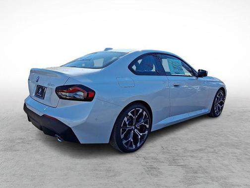 2026 BMW 230 i xDrive