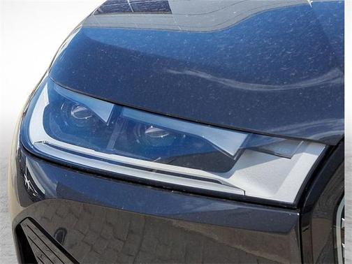 2025 BMW iX xDrive50
