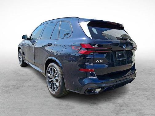Carbon Black Metallic 2026 BMW X5 PHEV xDrive50e