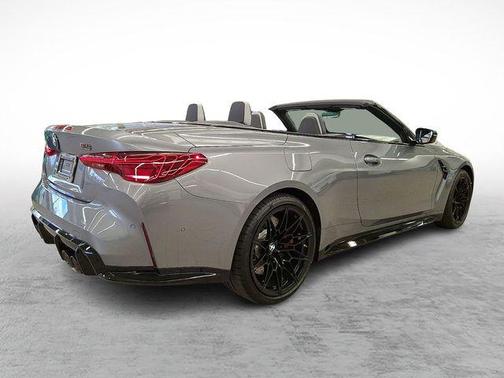 Skyscraper Grey Metallic 2026 BMW M4 Competition xDrive