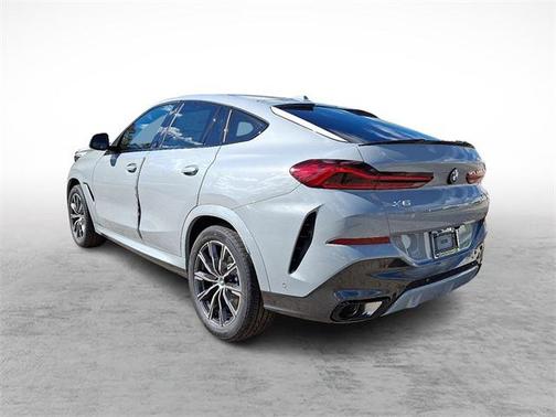2026 BMW X6 xDrive40i