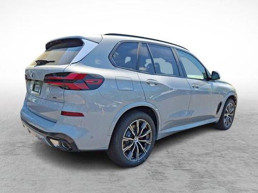 Brooklyn Grey Metallic 2026 BMW X5 xDrive40i