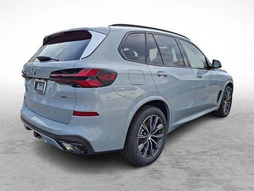 Brooklyn Grey Metallic 2026 BMW X5 xDrive40i