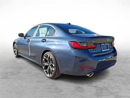 2026 BMW 330 xDrive NA