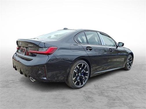 2026 BMW 330 xDrive NA