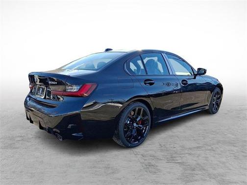 2026 BMW 330 i xDrive