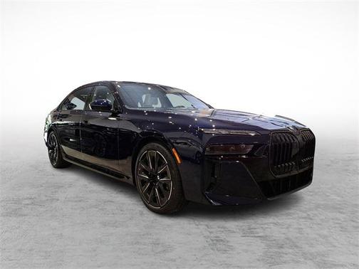 2025 BMW 760 i xDrive