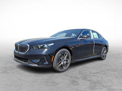 Black Sapphire Metallic 2026 BMW 530 i xDrive