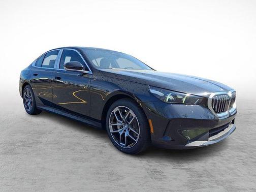 Black Sapphire Metallic 2026 BMW 530 i xDrive