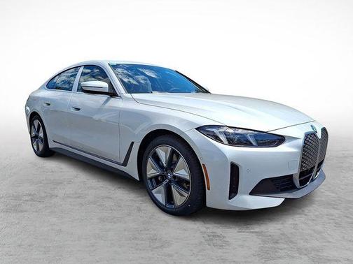 Mineral White Metallic 2026 BMW i4 Gran Coupe xDrive40