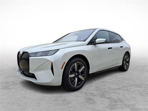 2026 BMW iX xDrive60
