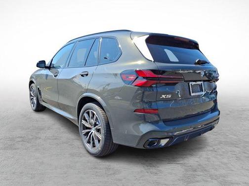 Dravit Grey Metallic 2026 BMW X5 xDrive40i