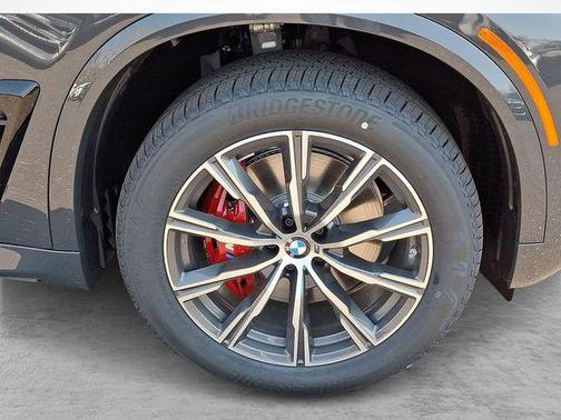 Dravit Grey Metallic 2026 BMW X5 xDrive40i