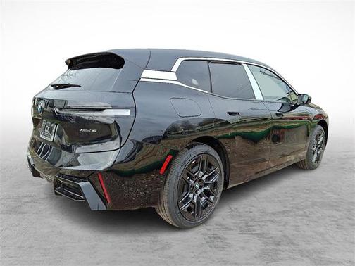 2026 BMW iX xDrive45