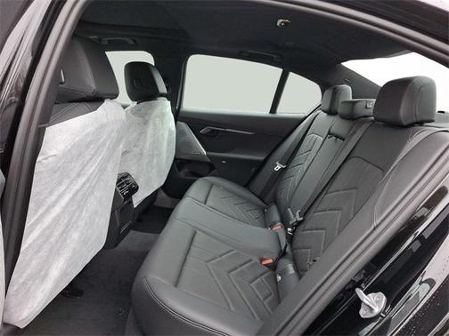 2025 BMW i5 xDrive40