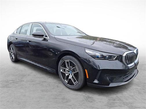 2025 BMW i5 xDrive40