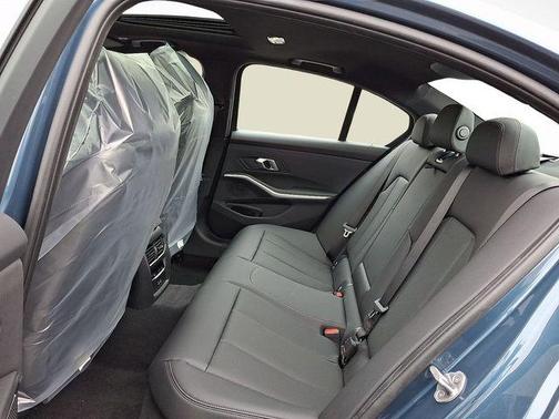 Arctic Race Blue Metallic 2026 BMW 330 xDrive