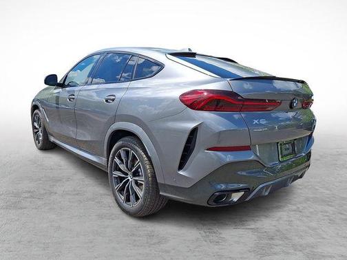 Skyscraper Grey Metallic 2026 BMW X6 xDrive40i