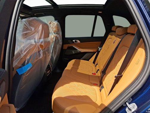 Tanzanite Blue II Metallic 2026 BMW X5 xDrive40i