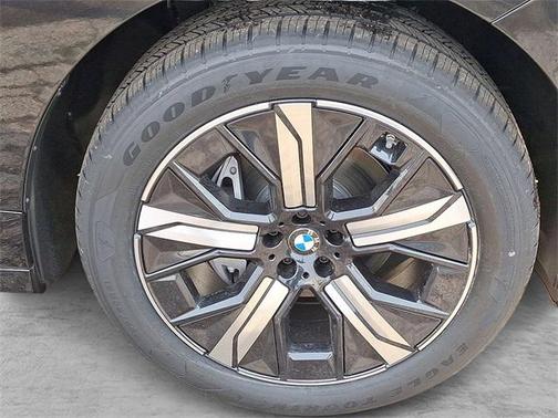 2026 BMW iX xDrive45