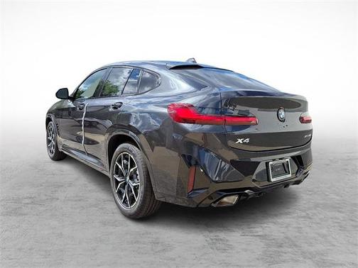 2025 BMW X4 xDrive30i
