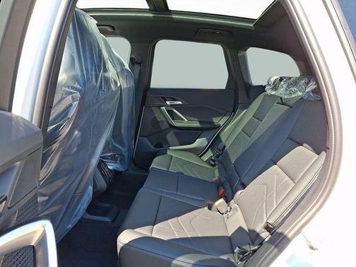 Alpine White 2026 BMW X1 xDrive28i