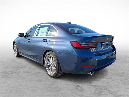 2026 BMW 330 xDrive NA